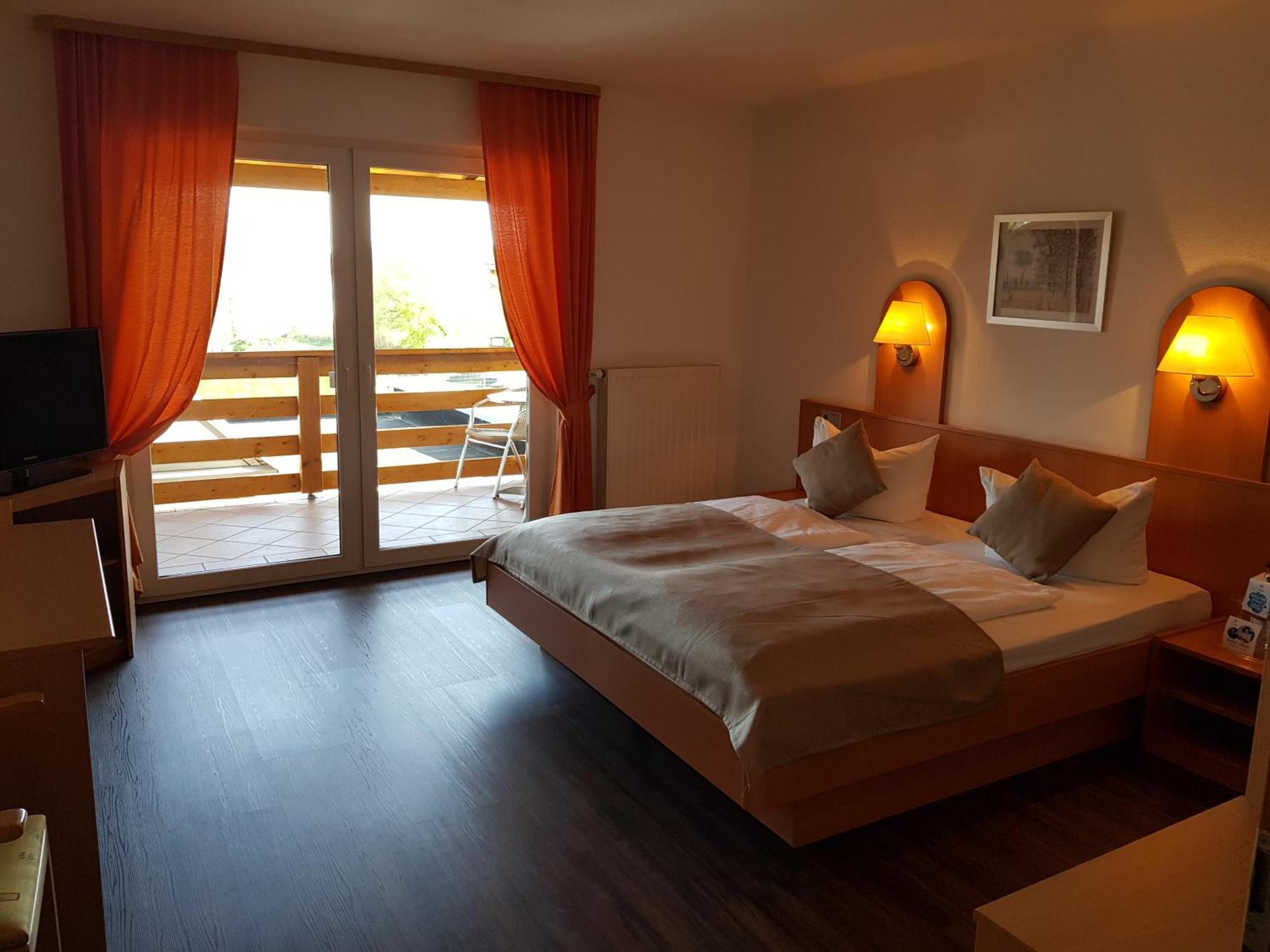 Land-Gut-Hotel Seeblick Klietz エクステリア 写真